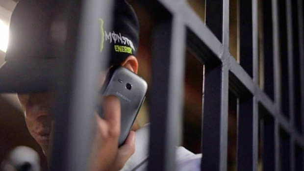 Aprobaron la ley que limita el uso de celulares dentro de las cárceles de Chaco – Diario Tag